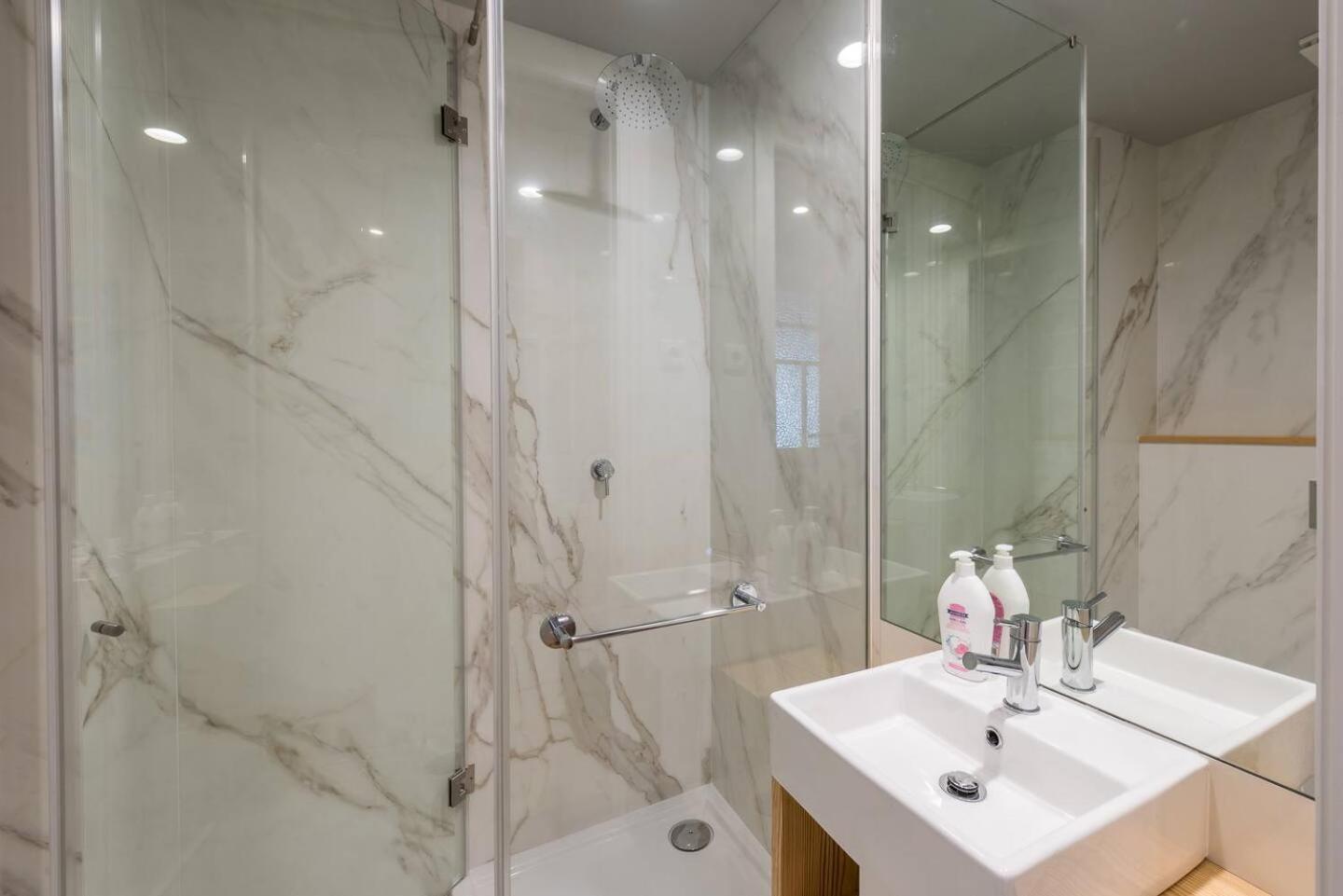 Serenata Boutique Rooms Porto Phòng bức ảnh